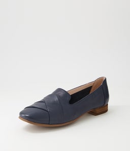 TILONY DF NAVY LEATHER