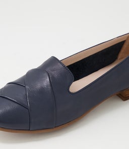 TILONY DF NAVY LEATHER