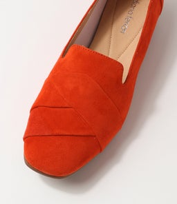 TILONY DF ORANGE SUEDE