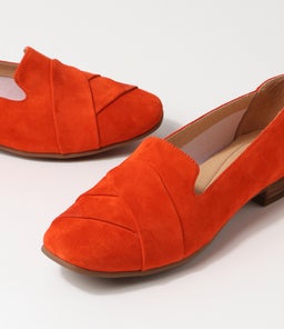 TILONY DF ORANGE SUEDE