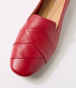 TILONY DF DK RED LEATHER