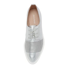 DAIZIE DF SILVER LEATHER
