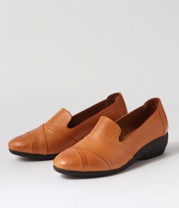 GRACED DF TAN LEATHER