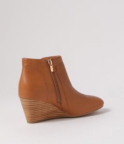 LIVIA DF TAN NATURAL HEEL LEATHER