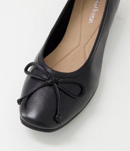 TESS DF BLACK LEATHER