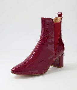 LARLOT DF CHERRY PATENT LEATHER
