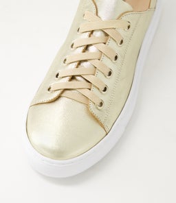 OAKS DF GOLD LEATHER