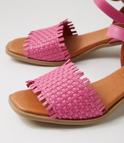 SHY DF FUCHSIA LEATHER