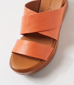 CISABEL DF TANGERINE LEATHER