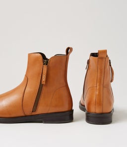 HETTY DF TAN LEATHER