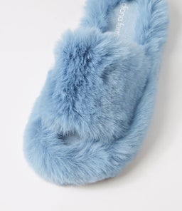 SNOOZE DF DUSTY BLUE FAUX FUR