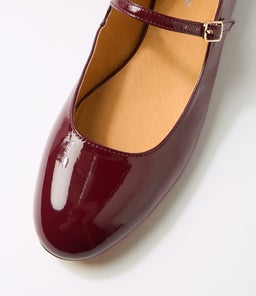 CURIOUS DF BURGUNDY PATENT LEATHER