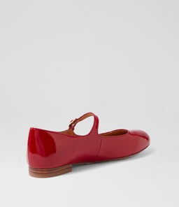 CURIOUS DF DEEP RED PATENT LEATHER