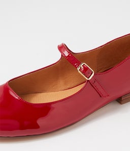 CURIOUS DF DEEP RED PATENT LEATHER