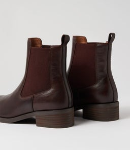PEETAH DF BROWN LEATHER