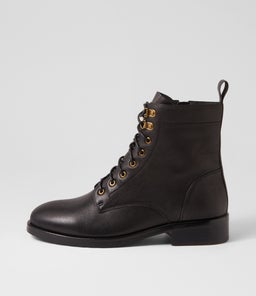 TREMENDON DF BLACK LEATHER