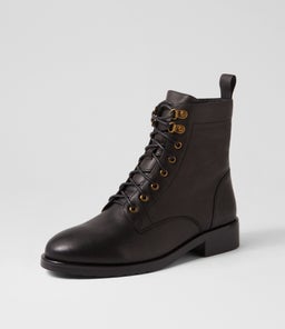 TREMENDON DF BLACK LEATHER