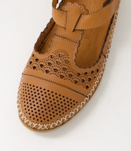 BLAZAE DF TAN LEATHER