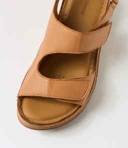 AUDREA DF TAN LEATHER
