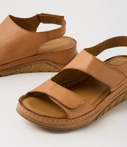 AUDREA DF TAN LEATHER