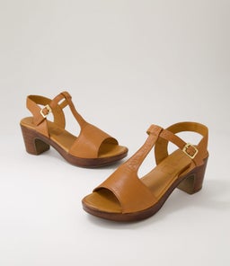 BEEZI DF TAN LEATHER