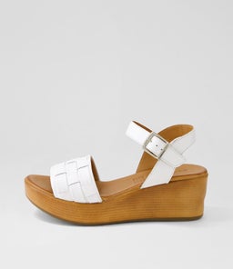CHELS DF WHITE LEATHER