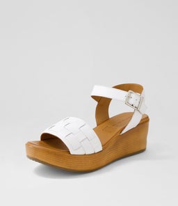 CHELS DF WHITE LEATHER