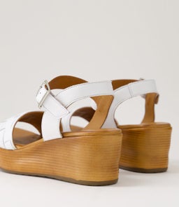CHELS DF WHITE LEATHER