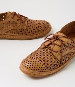 CORTS DF TAN TAN LEATHER