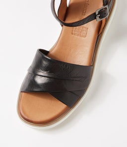 JOONO DF BLACK LEATHER