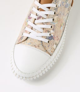 JOSSEY DF TAUPE FLORAL LEATHER