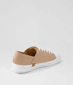 JOSSEY DF TAUPE LEATHER
