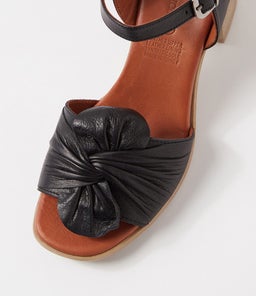 MOSIAN DF BLACK LEATHER