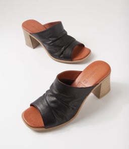 MWAH DF BLACK LEATHER