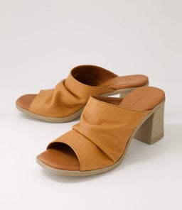 MWAH DF TAN LEATHER