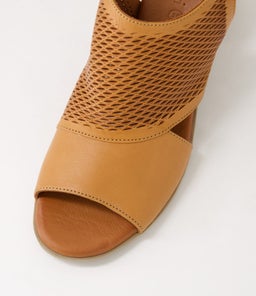UELA DF TAN LEATHER