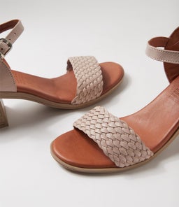 UFOL DF LT GREY LEATHER