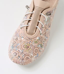 GINZIA DF BLUSH FLORAL LEATHER