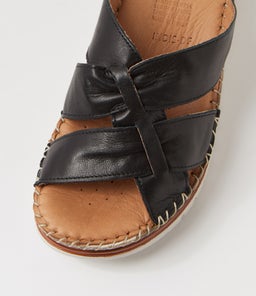 INDIS DF BLACK LEATHER