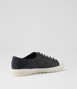 AMITTA DF WHITE NAVY SHRUNKEN LEATHER