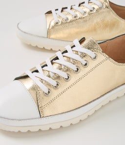 AMITTA DF WHITE PLATINUM SHRUNKEN LEATHER