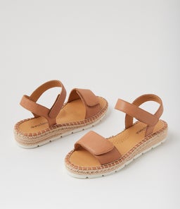 LAREEN DF DK TAN WHITE SOLE LEATHER