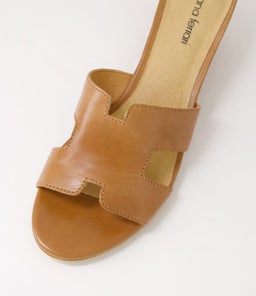 MEMMIA DF TAN NATURAL HEEL LEATHER