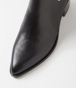 FRANTIK DF BLACK LEATHER