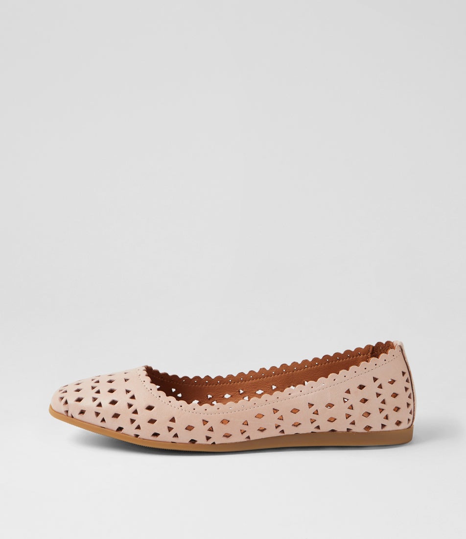 Fahey Blush Leather Flat Shoes