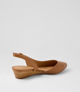 PLEEZA DF DK TAN NATURAL HEEL LEATHER