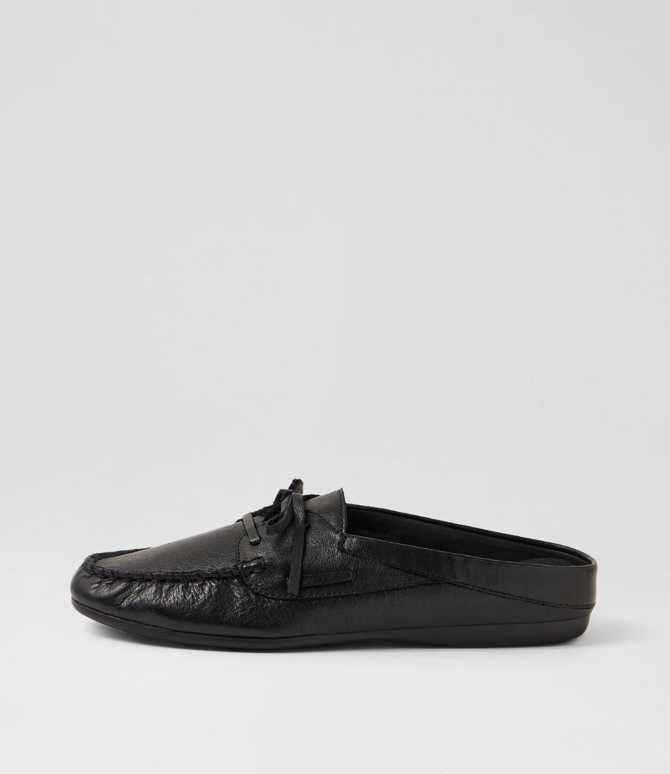 Ebuni Black Leather Flat Shoes