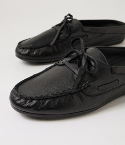 EBUNI DF BLACK LEATHER