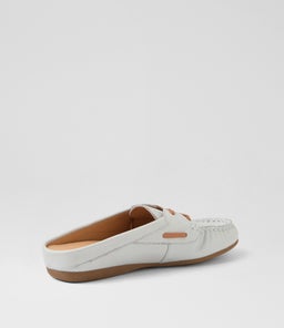 EBUNI DF PALE BLUE TAN LEATHER