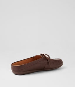 EBUNI DF DK BROWN LEATHER